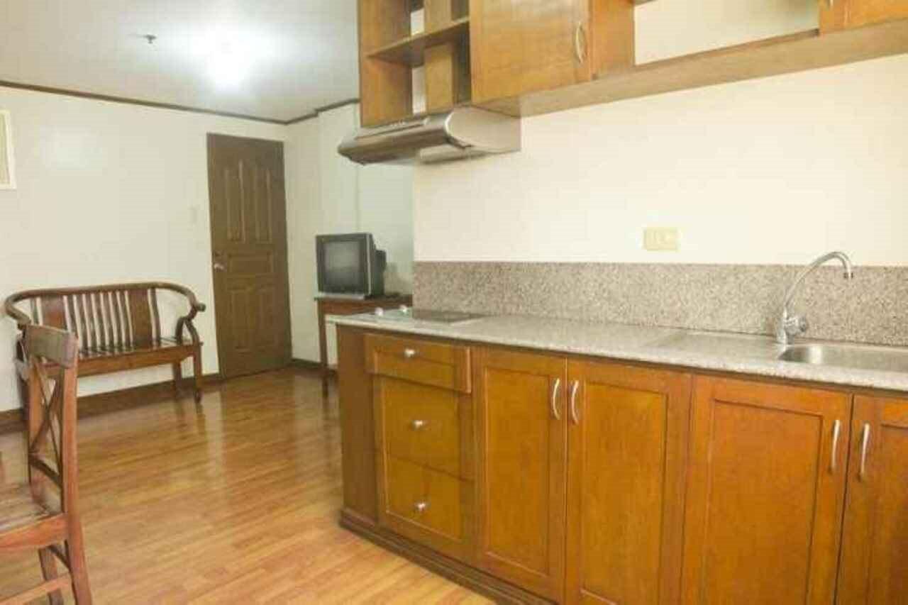 فندق Isabelle Royale Makati ماكاتي المظهر الخارجي الصورة