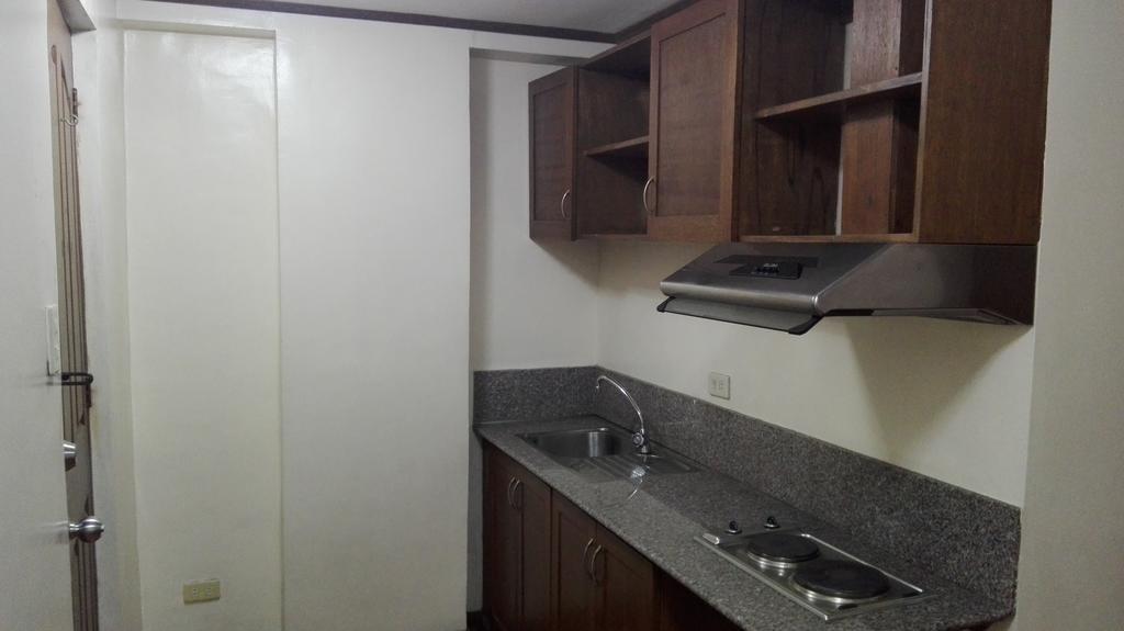 فندق Isabelle Royale Makati ماكاتي الغرفة الصورة