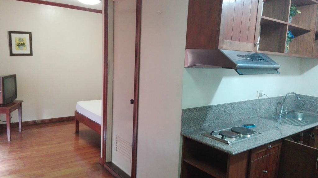 فندق Isabelle Royale Makati ماكاتي المظهر الخارجي الصورة