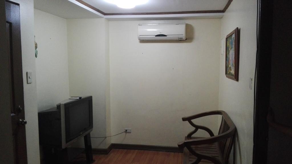فندق Isabelle Royale Makati ماكاتي المظهر الخارجي الصورة